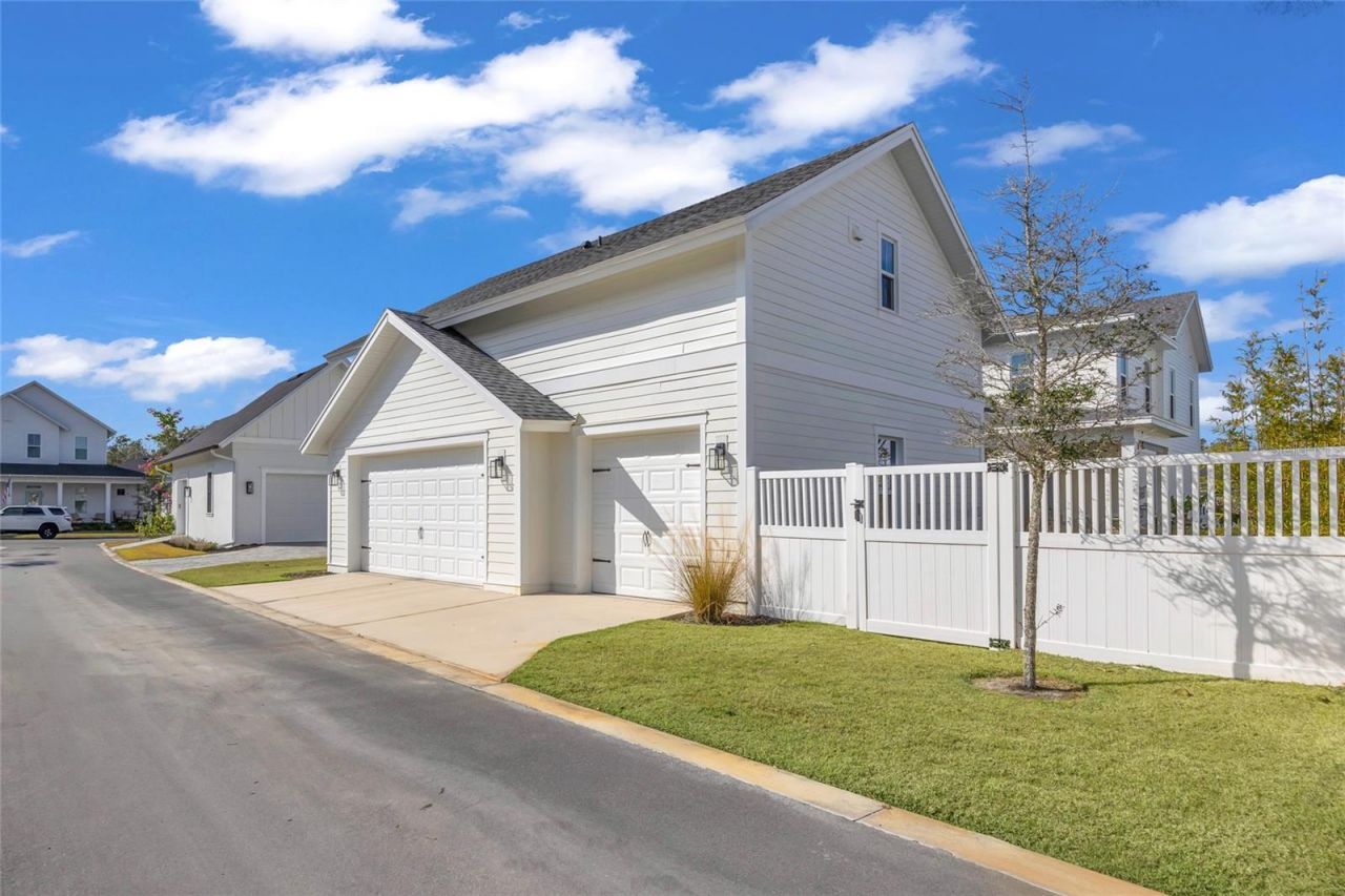 906 Allendale Lane, Oakland, FL 34787 Photo