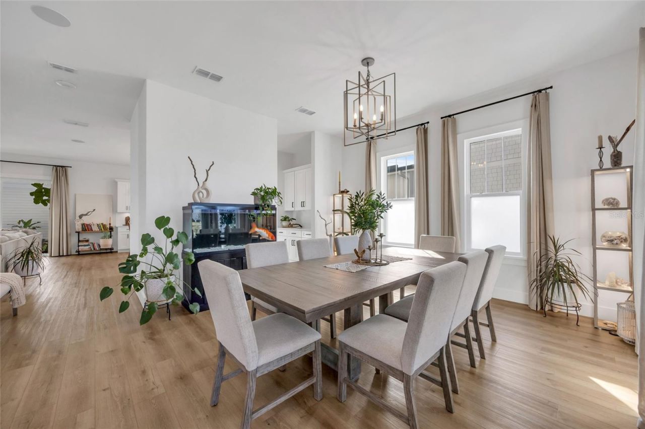 906 Allendale Lane, Oakland, FL 34787 Photo