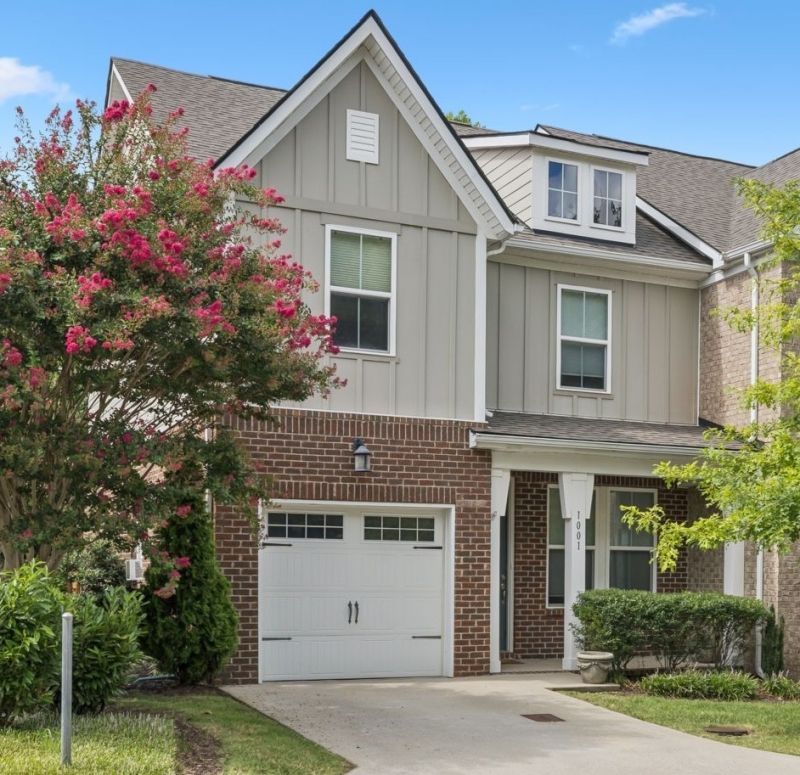 1001 Livingstone Ln, Mount Juliet, TN 37122 Main Photo