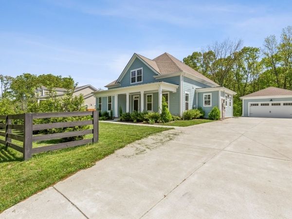 7205 Lake Rd , Fairview, TN 37062