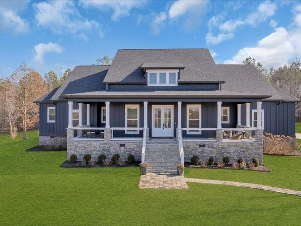 1115 River Bluffs Drive, Jasper, TN 37347