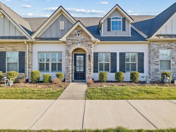 352 Buckner Cir, Mount Juliet, TN 37122