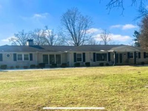 202 Rising Sun Ln, Old Hickory, TN 37138