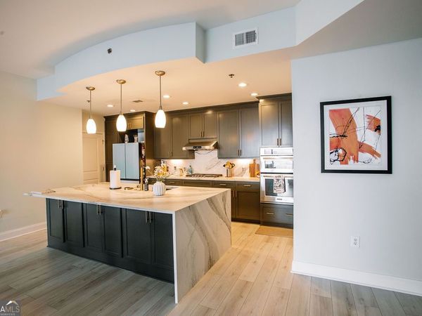 270 17th Street NW, Unit 3804, Atlanta, GA 30363