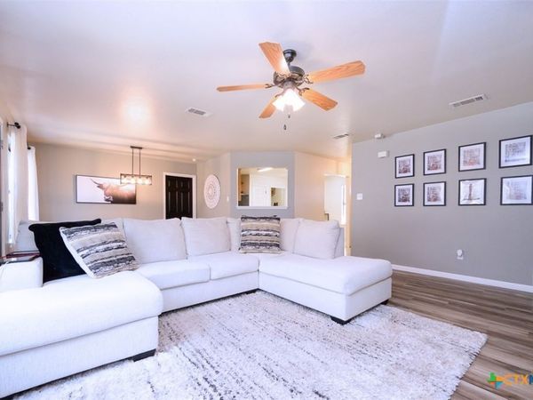 1320 Katelyn Circle, Copperas Cove, TX 76522