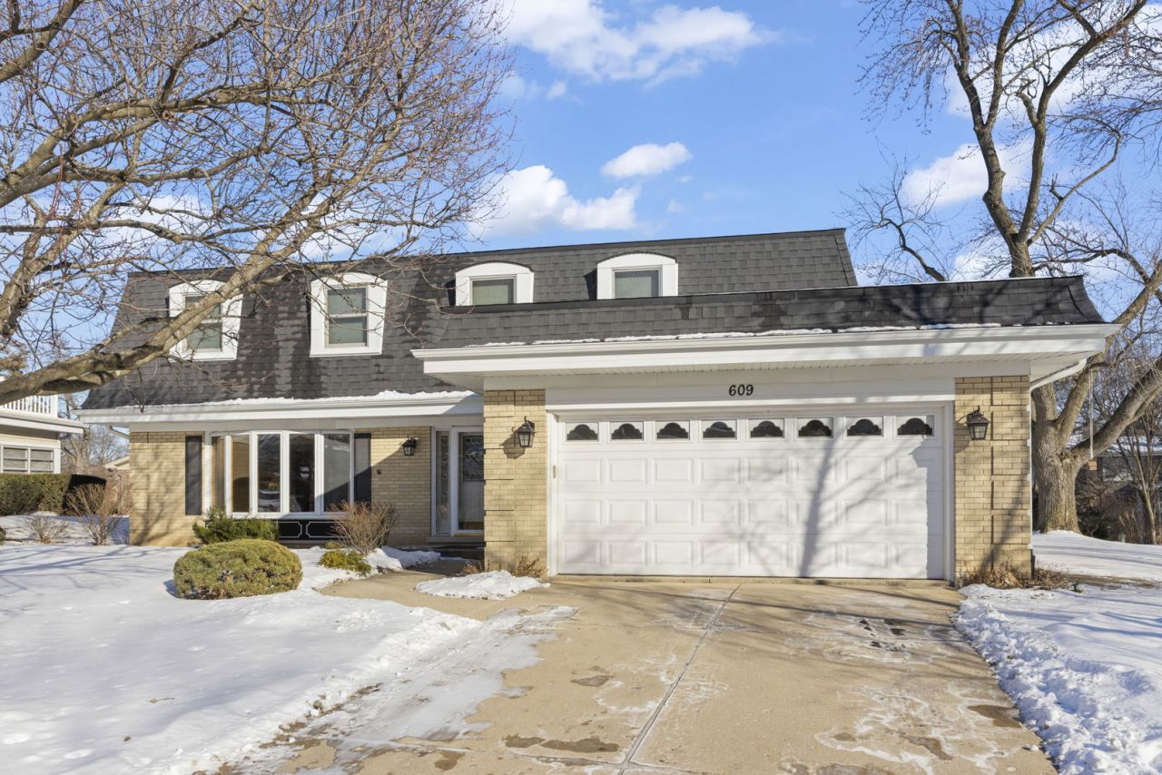 609 Deborah Court, Schaumburg, IL 60193 Main Photo
