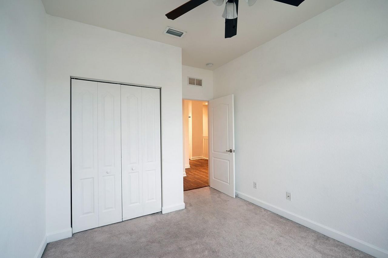 5045 Ellery Terrace, West Palm Beach, FL 33417 Photo