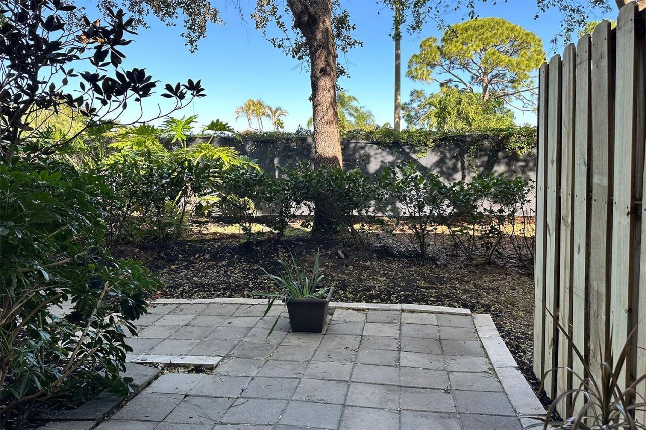 5045 Ellery Terrace, West Palm Beach, FL 33417 Photo