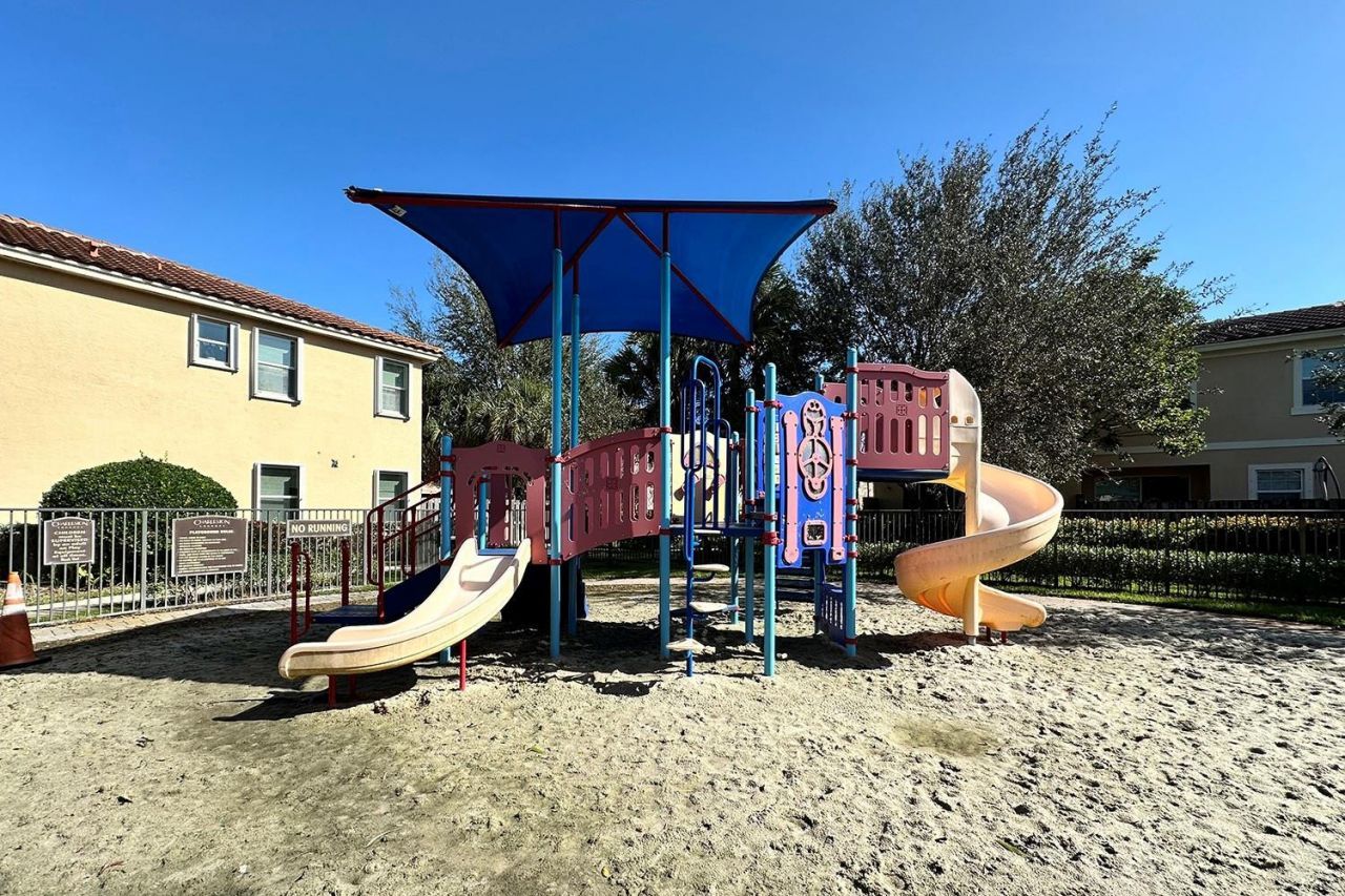 5045 Ellery Terrace, West Palm Beach, FL 33417 Photo