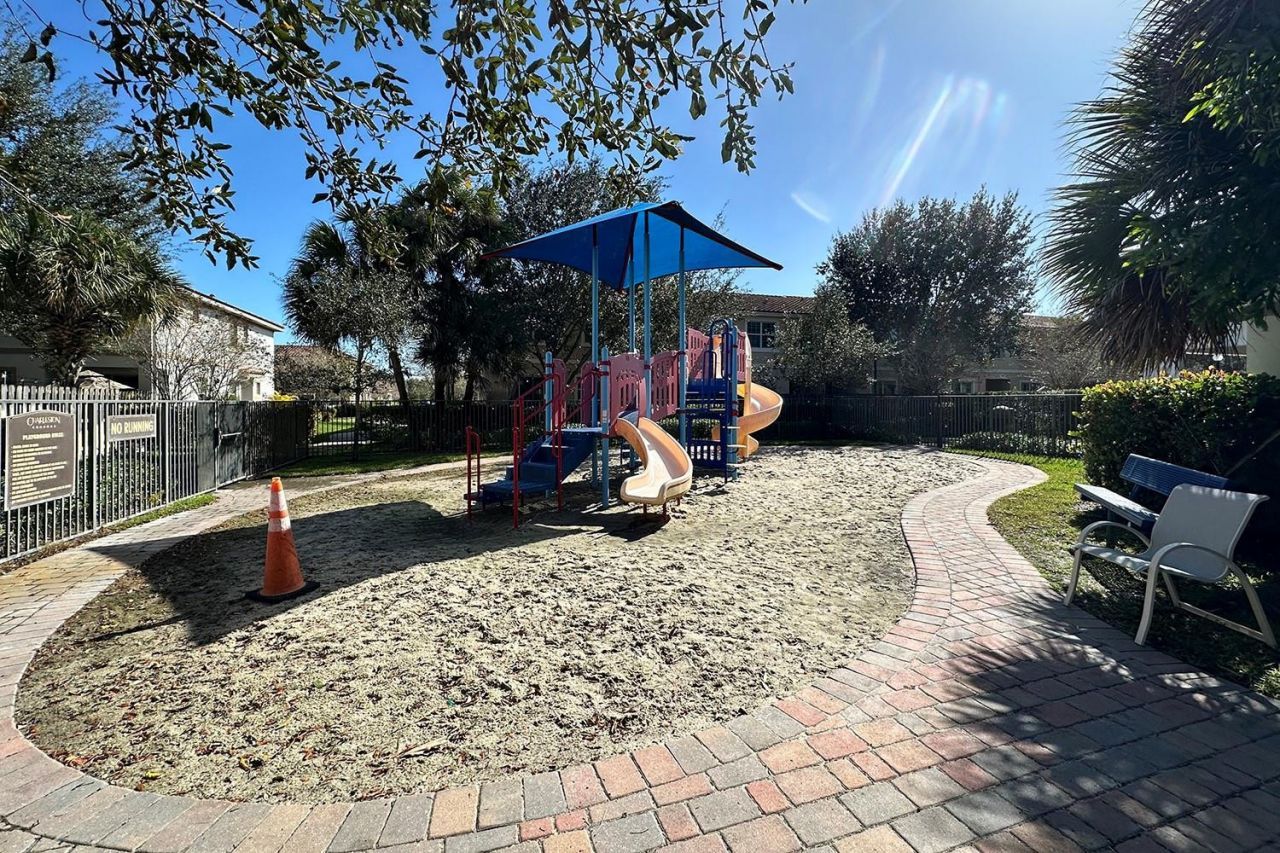 5045 Ellery Ter, West Palm Beach, FL 33417 Photo