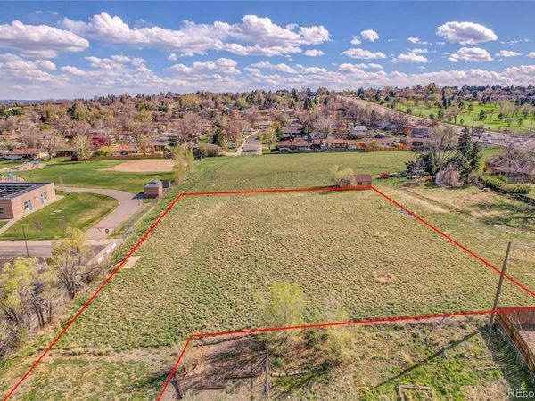 7402 W 76th Avenue, Arvada, CO 80003