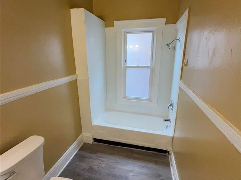 2904 E 117th Street, Cleveland, OH 44120 Photo 12