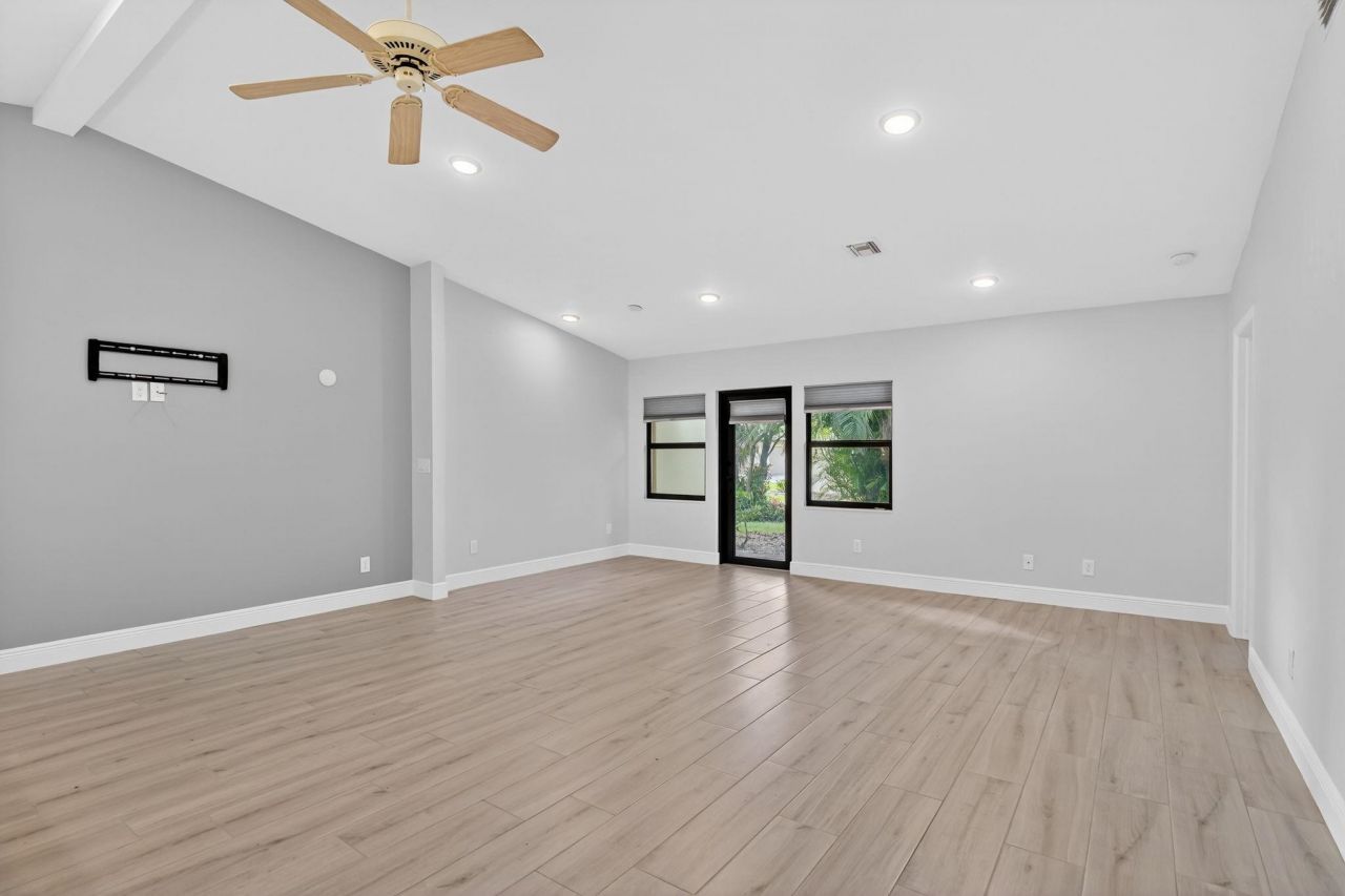 5365 Governors Dr, Fort Myers, FL 33907 Photo