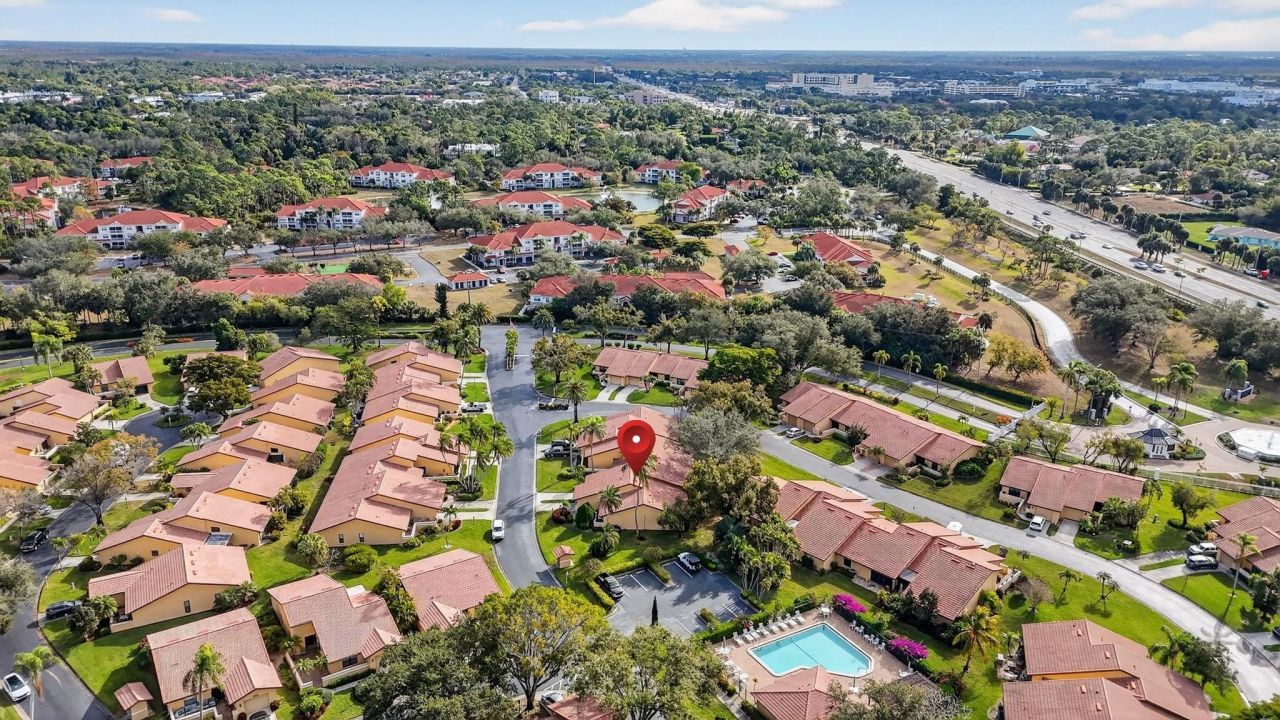 5365 Governors Dr, Fort Myers, FL 33907 Photo