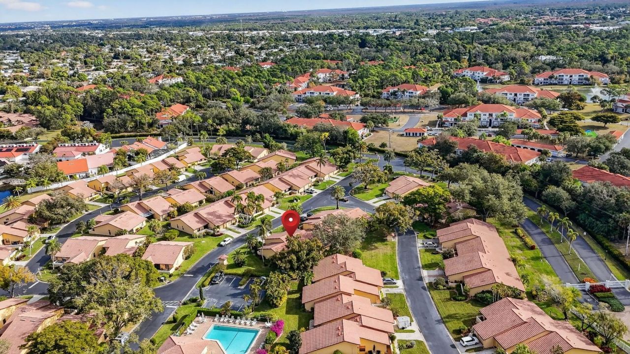 5365 Governors Dr, Fort Myers, FL 33907 Photo