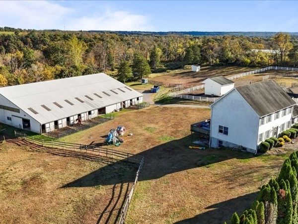 152 County Road 513, Alexandria, NJ 08825