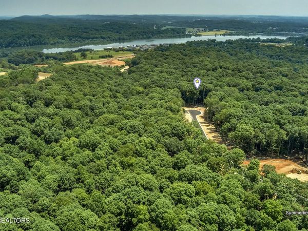 362 Flip Flop Way, Loudon, TN 37774