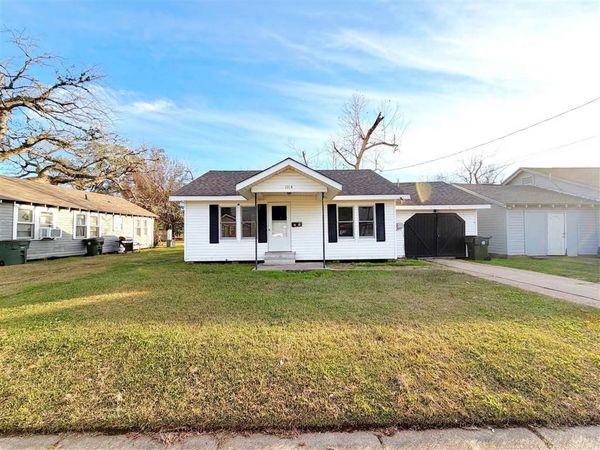 1014 Fall St Street, Lake Charles, LA 70601