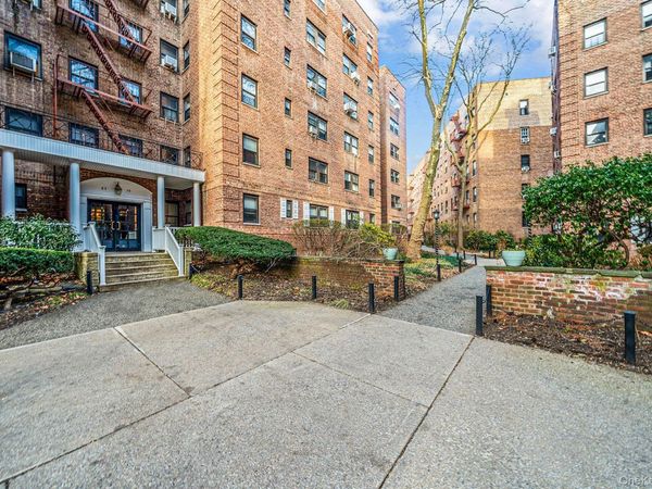 83-75 118th Street, Unit 5A, Kew Gardens, NY 11415