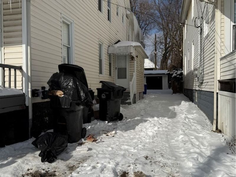 6905 Worley Avenue, Cleveland, OH 44105 Photo 4