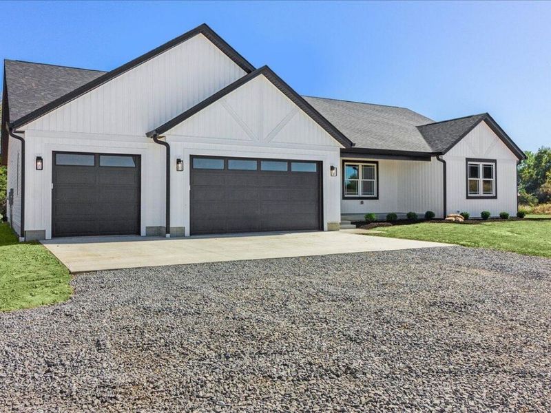 5061 Cox Road, North Lewisburg, OH 43060 Photo 4