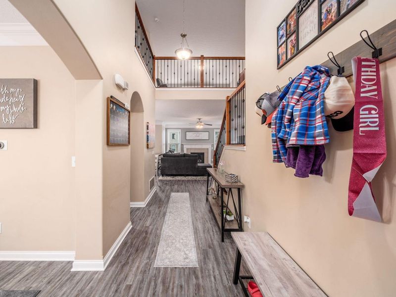 687 Stallion Way, Marysville, OH 43040 Photo 2