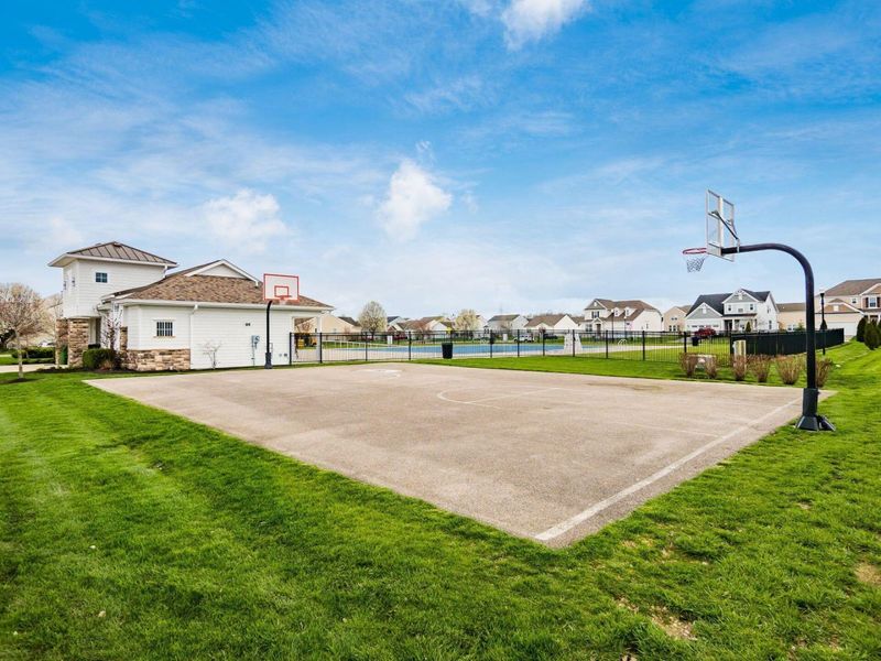 687 Stallion Way, Marysville, OH 43040 Photo 9