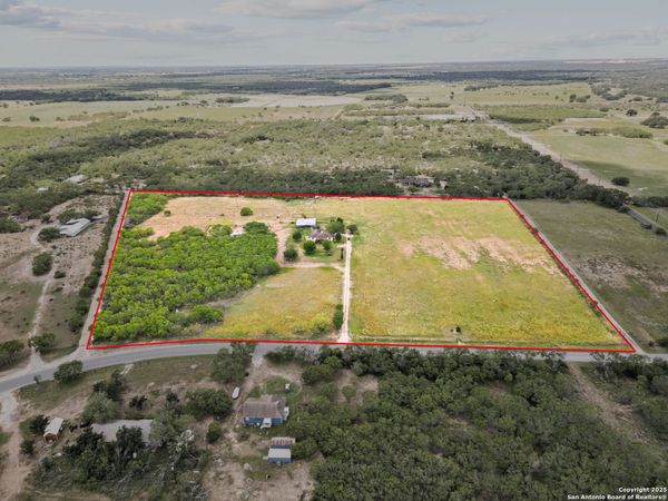 425 Old Pleasanton, San Antonio, TX 78264