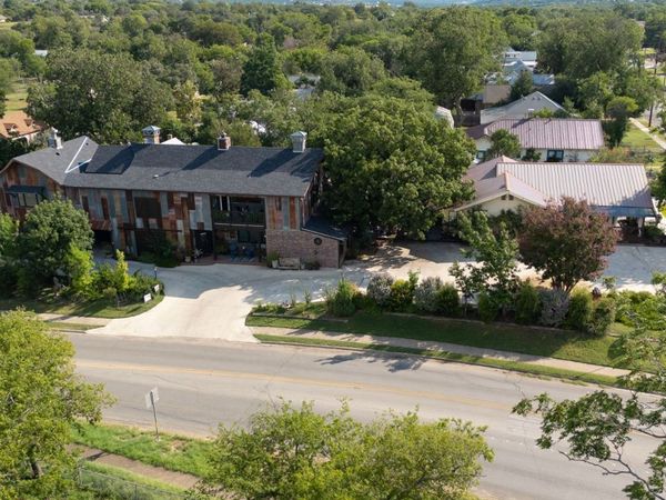 504 Tivy, Kerrville, TX 78028