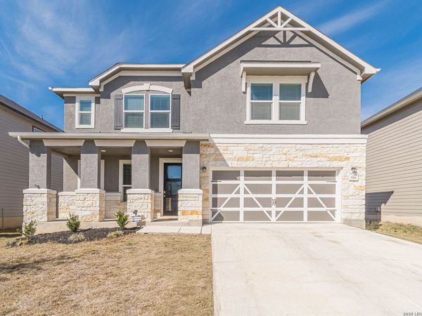 318 Deer Crest Dr, New Braunfels, TX 78130