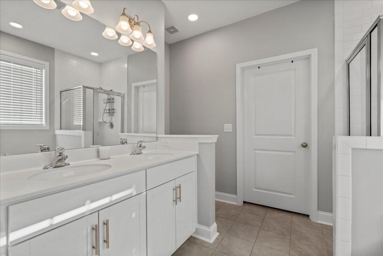 612 Ravensridge Lane Photo 11