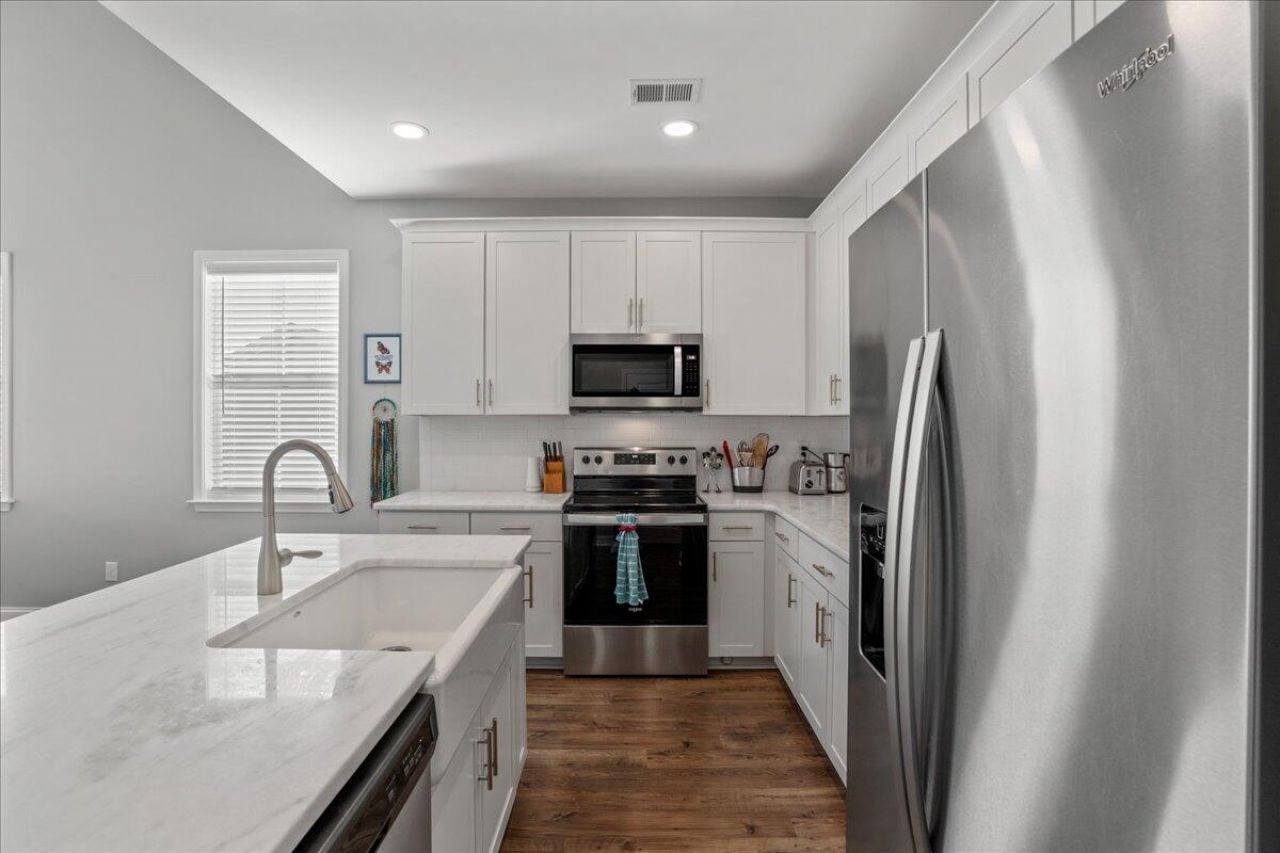 612 Ravensridge Lane Photo 14