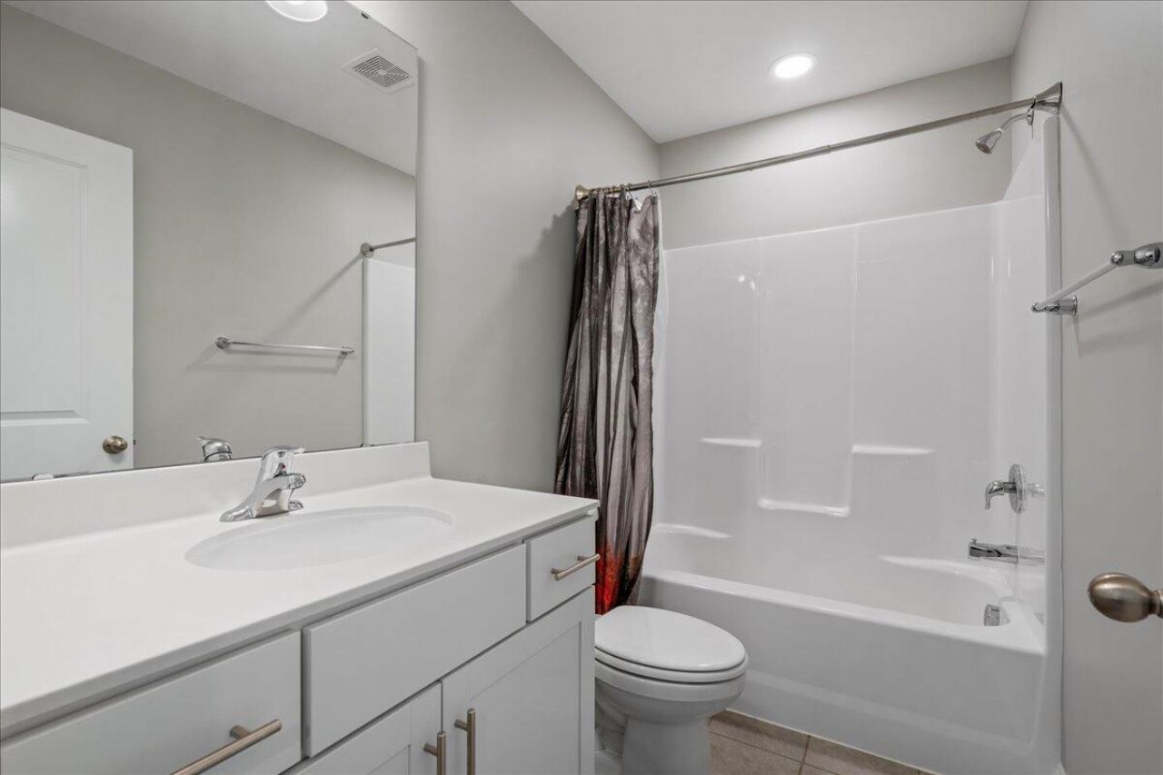 612 Ravensridge Lane Photo 24