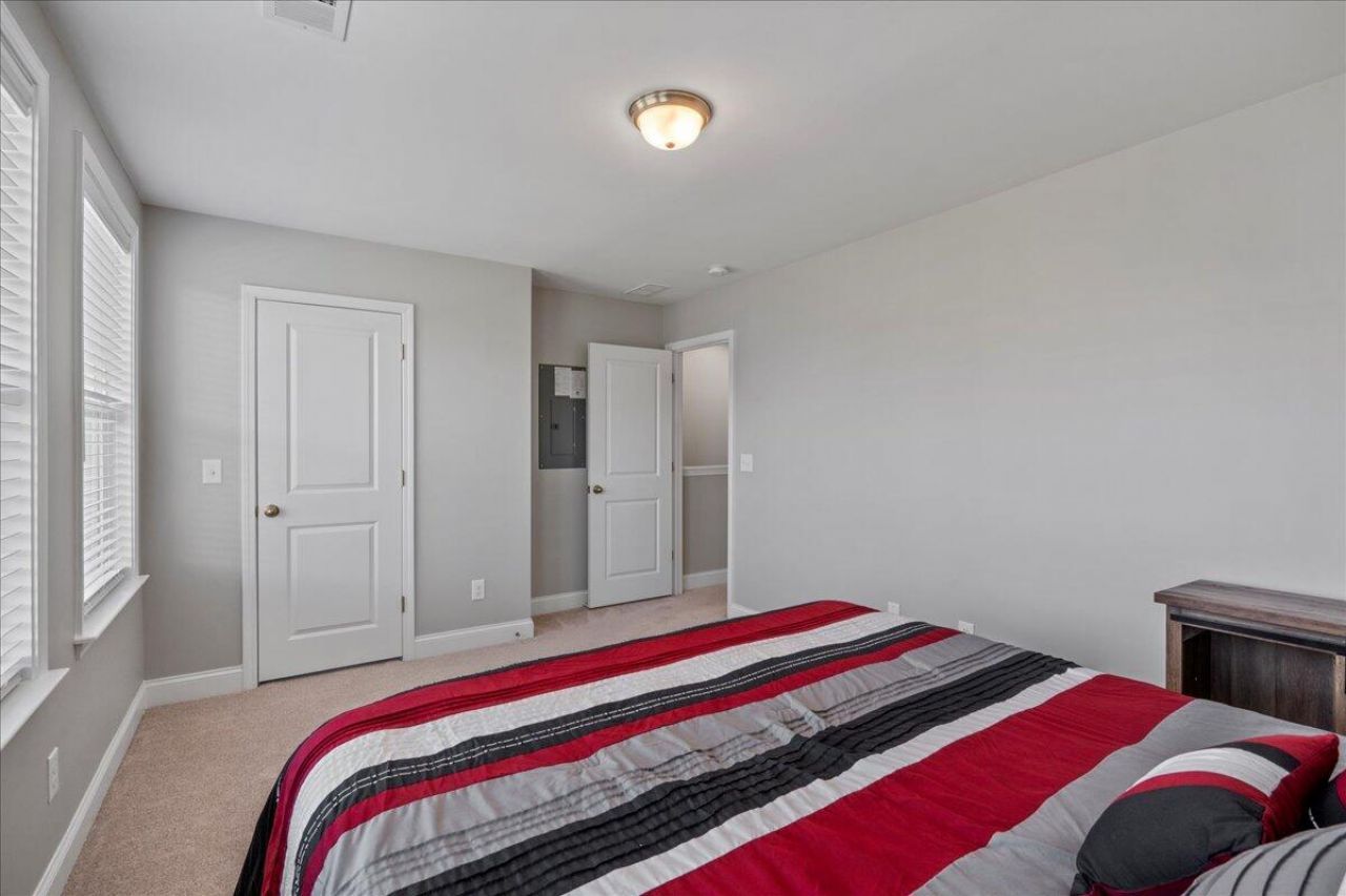 612 Ravensridge Lane Photo 26