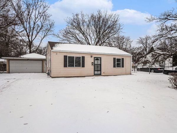 116 Luana Road, Joliet, IL 60433