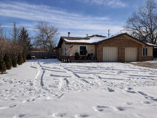 1341 Beverly Lane, Streamwood, IL 60107