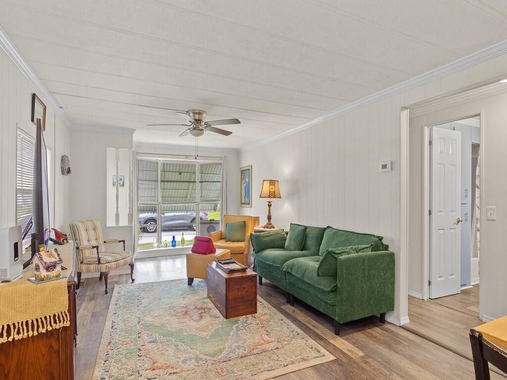 258 NE Cameo Way, Jensen Beach, FL 34957 Photo