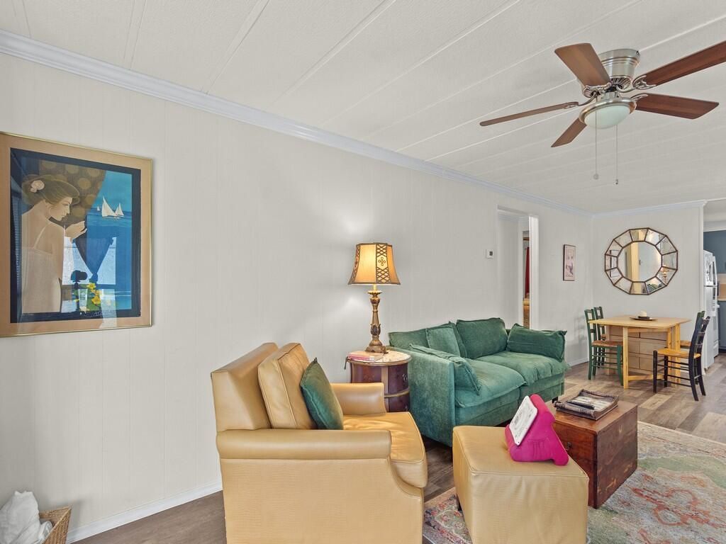 258 NE Cameo Way, Jensen Beach, FL 34957 Photo