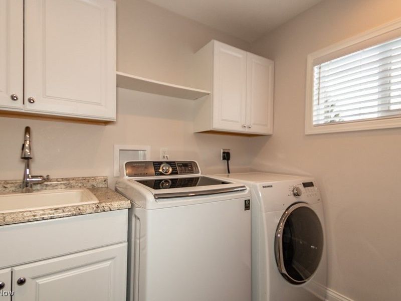 2250 Pine Ridge Drive, Wickliffe, OH 44092 Photo 20