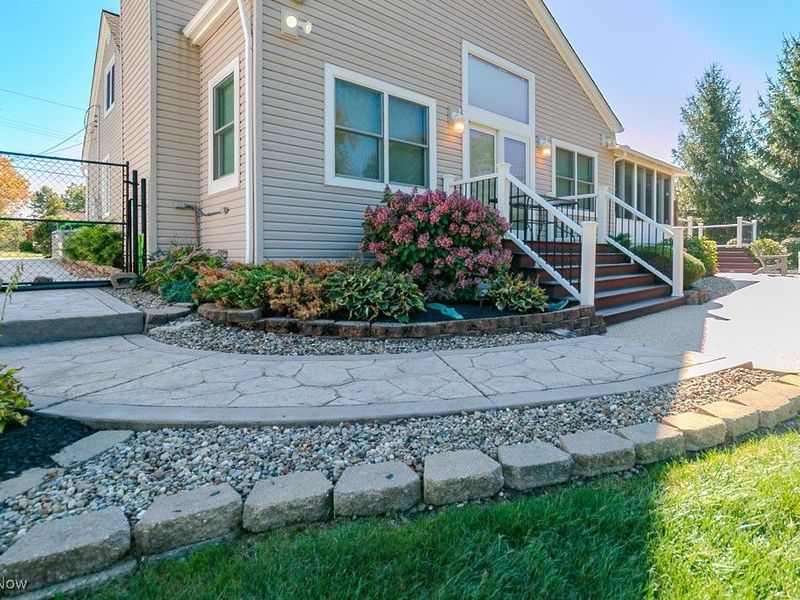 2250 Pine Ridge Drive, Wickliffe, OH 44092 Photo 34