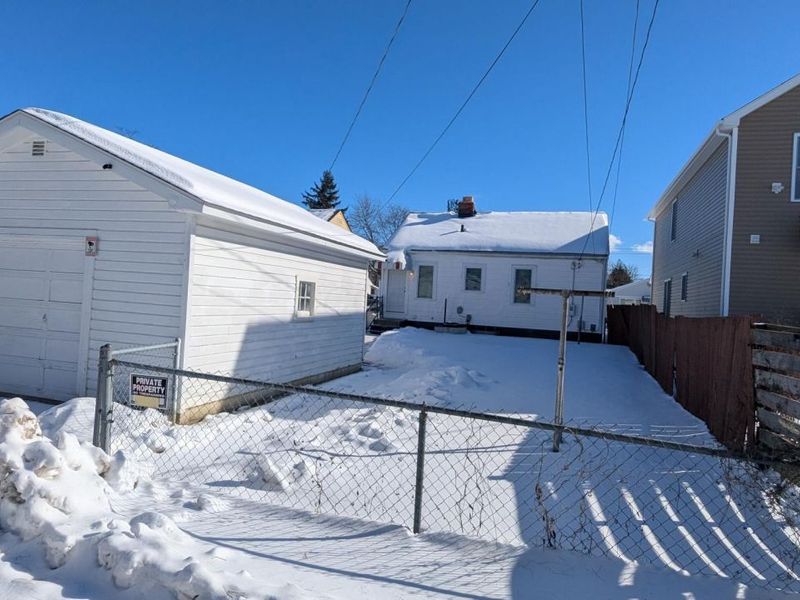 2593 Osceola Avenue, Columbus, OH 43211 Photo 3