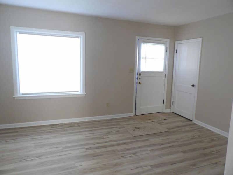 2593 Osceola Avenue, Columbus, OH 43211 Photo 4