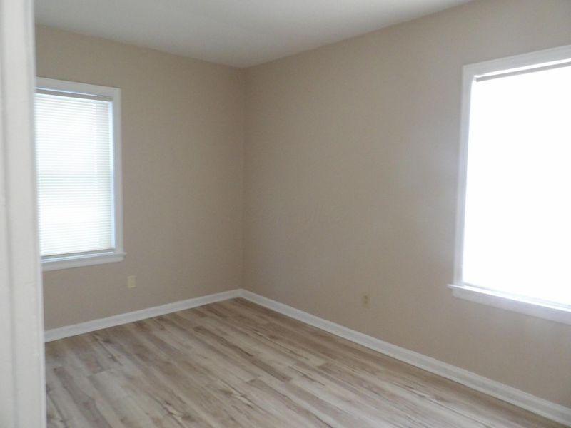 2593 Osceola Avenue, Columbus, OH 43211 Photo 8