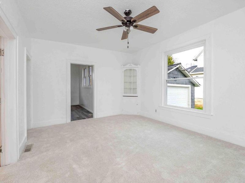 314 N Ohio Avenue, Fremont, OH 43420 Photo 8