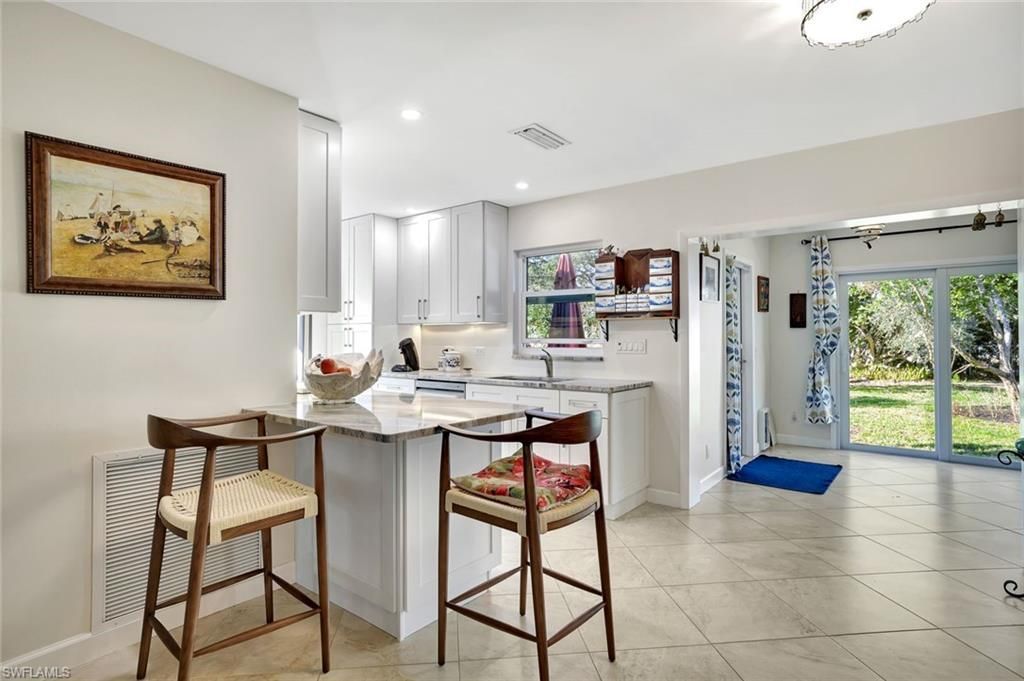 55 9th St, Bonita Springs, FL 34134 Photo