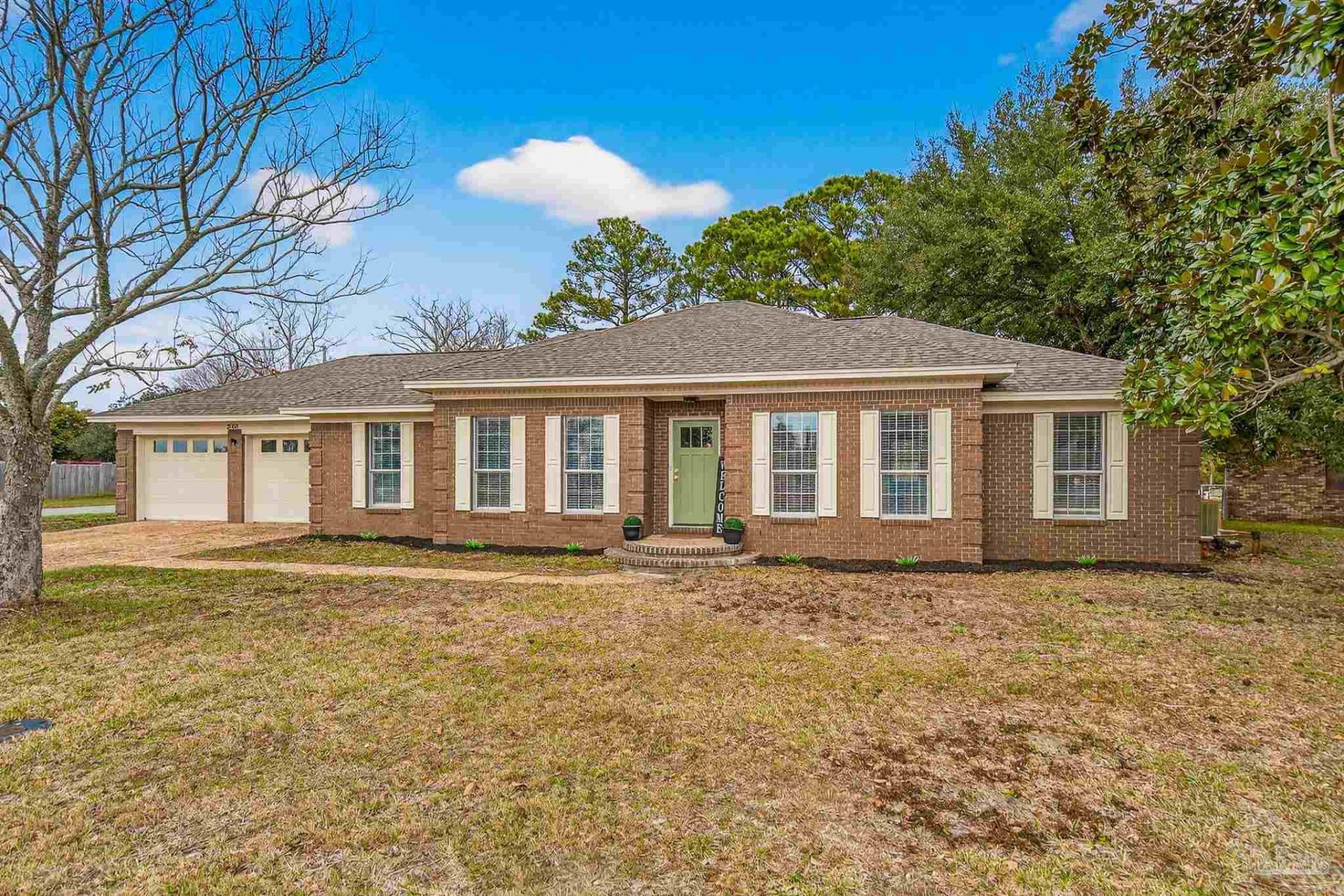 2768 Venetian Way, Gulf Breeze, FL 32563 Main Photo