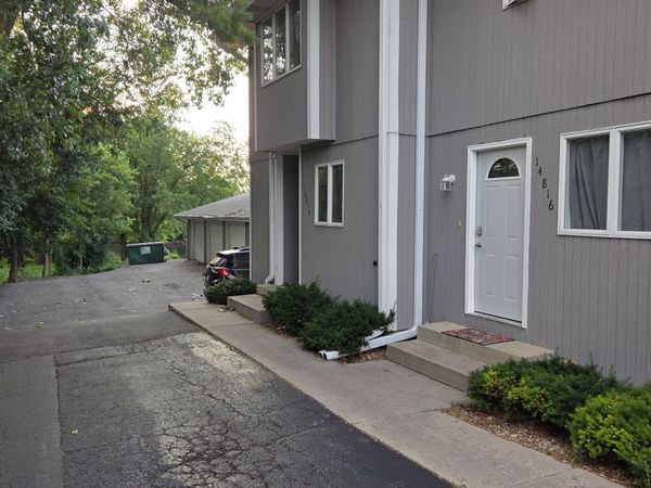 14816 S Penn Road, Plainfield, IL 60544