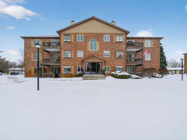 6443 Oak Forest Avenue, Unit 3E, Tinley Park, IL 60477