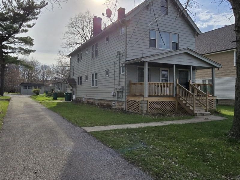 14510 Granger Road, Maple Heights, OH 44137 Photo 1