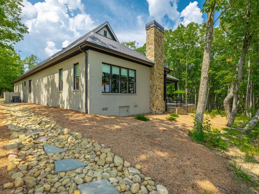 Property Image 102